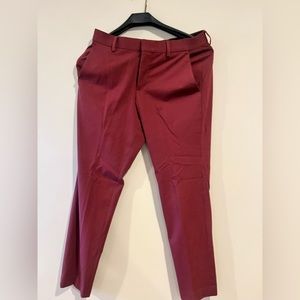 EXPRESS MAROON DRESS PANTS 🕴️👖